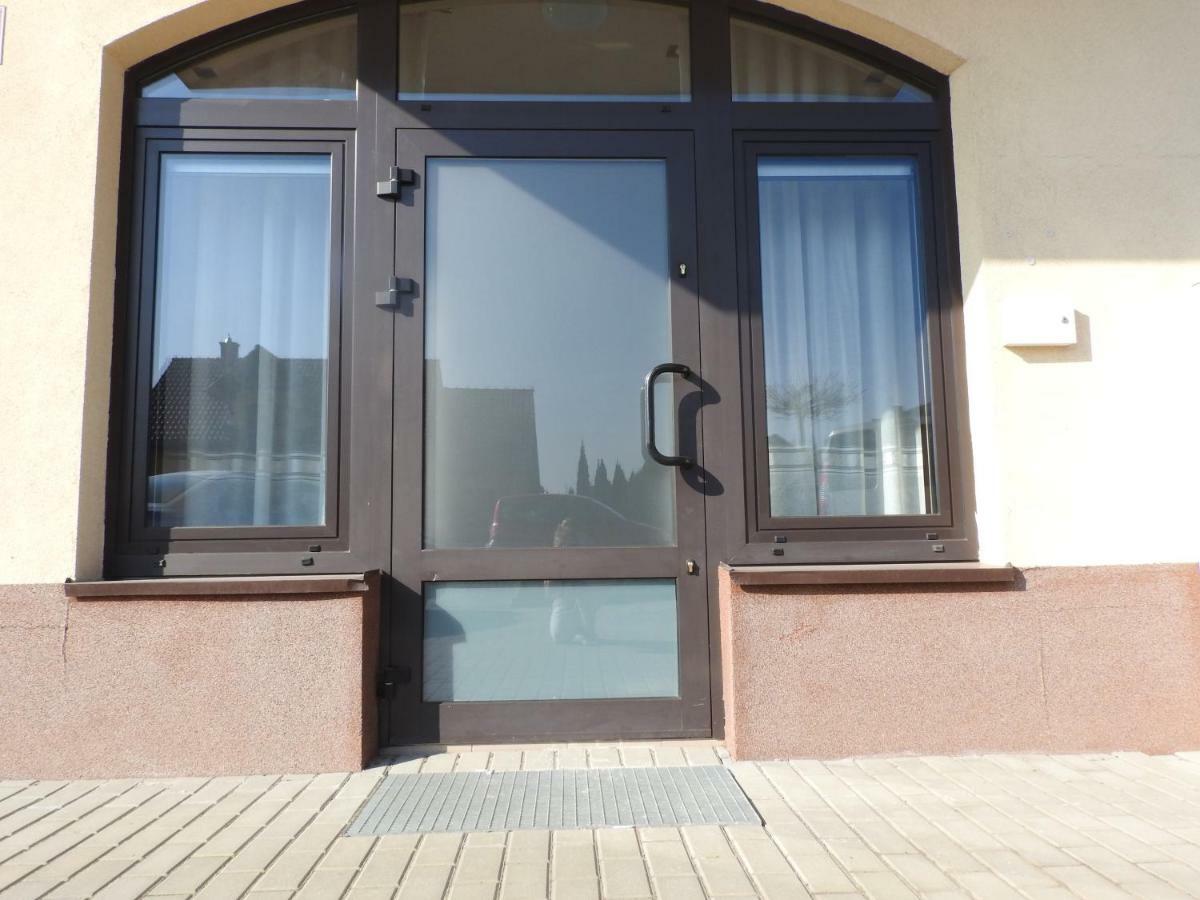 Apartament Nad Stawami Apartment Санок Екстериор снимка